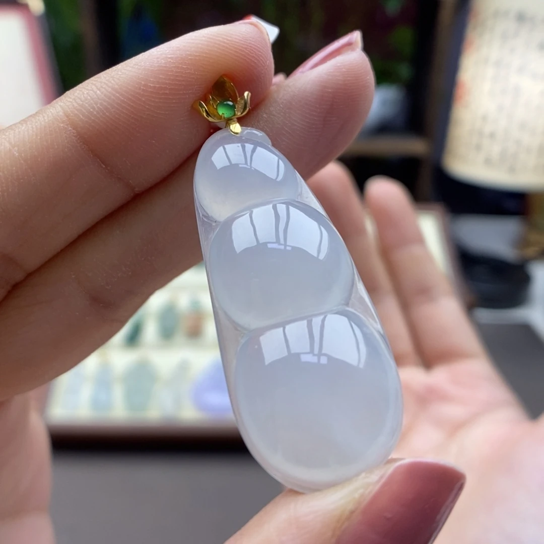 翡翠18K金镶嵌颈饰吊坠33