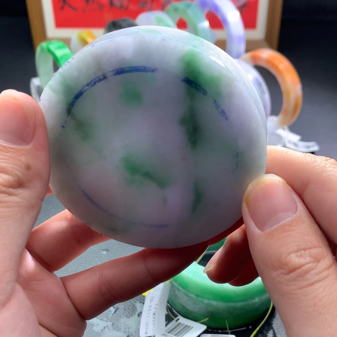 定制翡翠未镶嵌翡翠