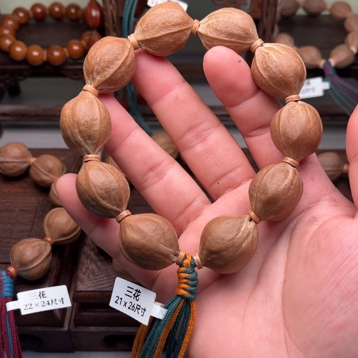 奥***熊手串/手链橄榄核21*26