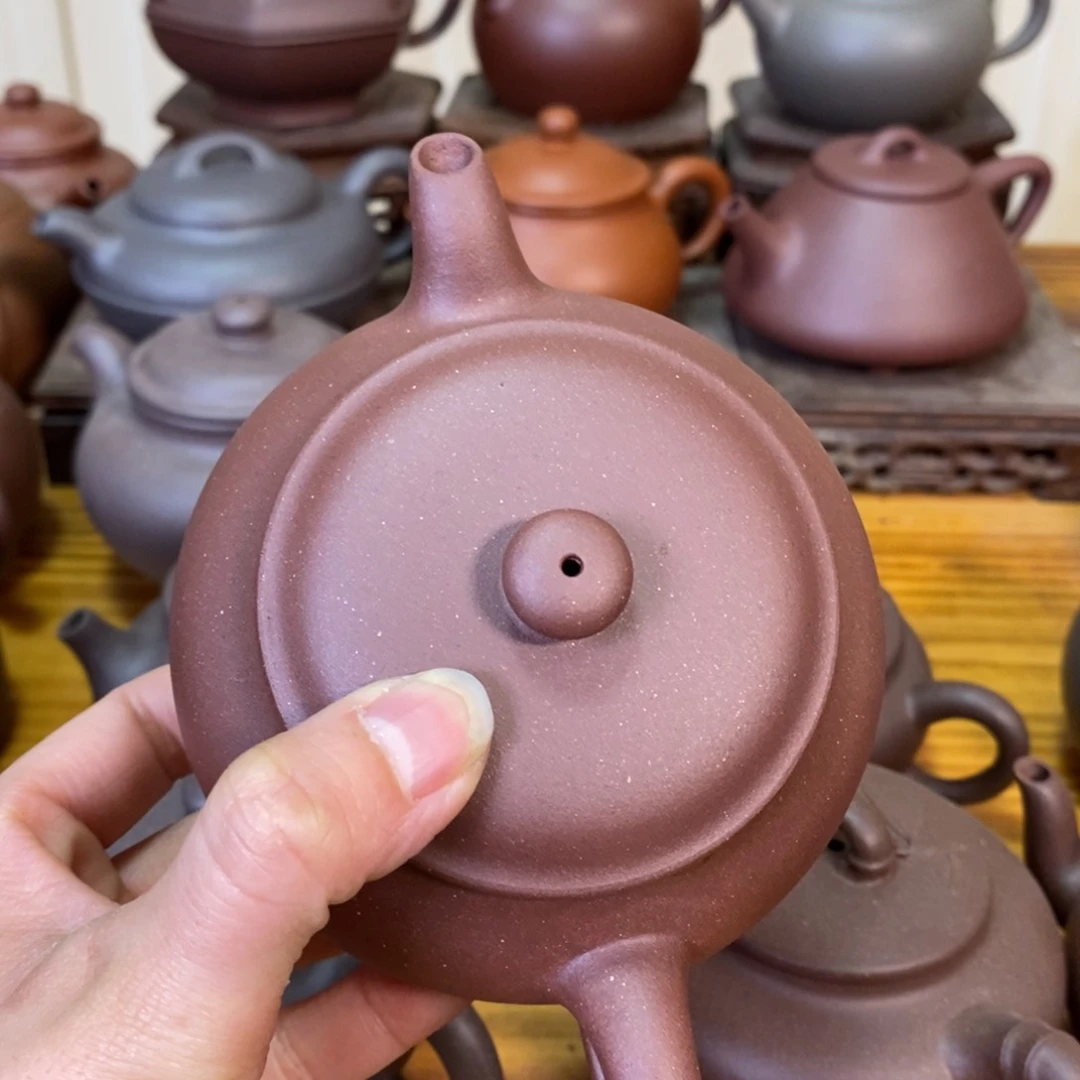 紫砂茶壶 v b n j k k k