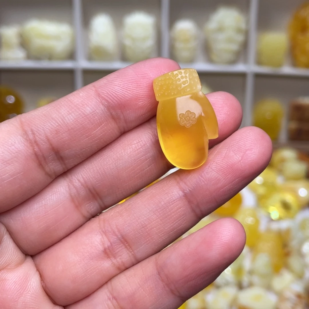 琥珀未镶嵌颈饰手套