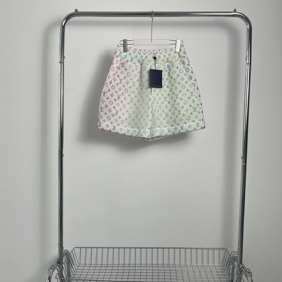未使用 LouisVuitton/路易威登 彩虹渐变欧根纱短裤 yy01104 /36