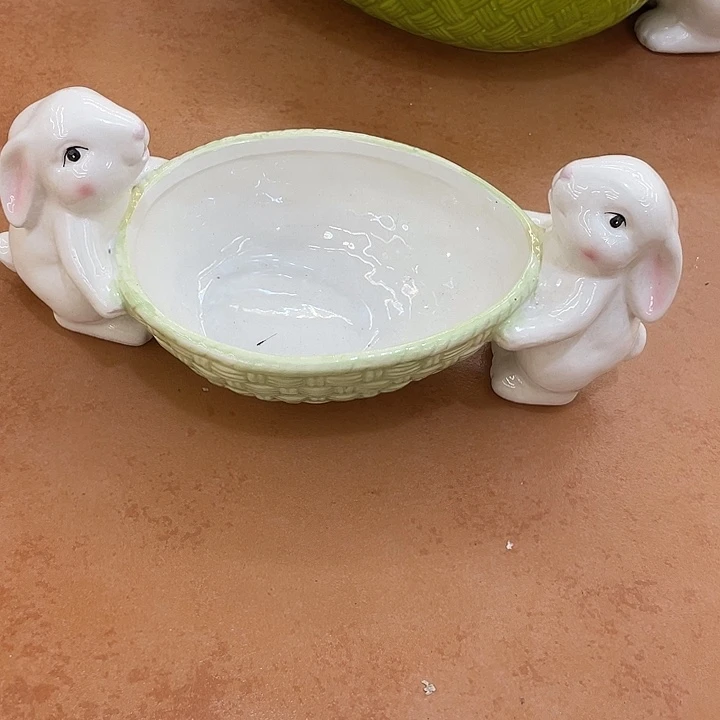陶瓷微瑕介意慎拍静***?