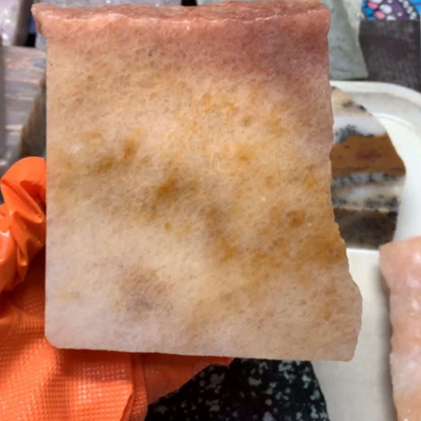 【闪购商品】未镶嵌手镯石英岩玉三色新冰