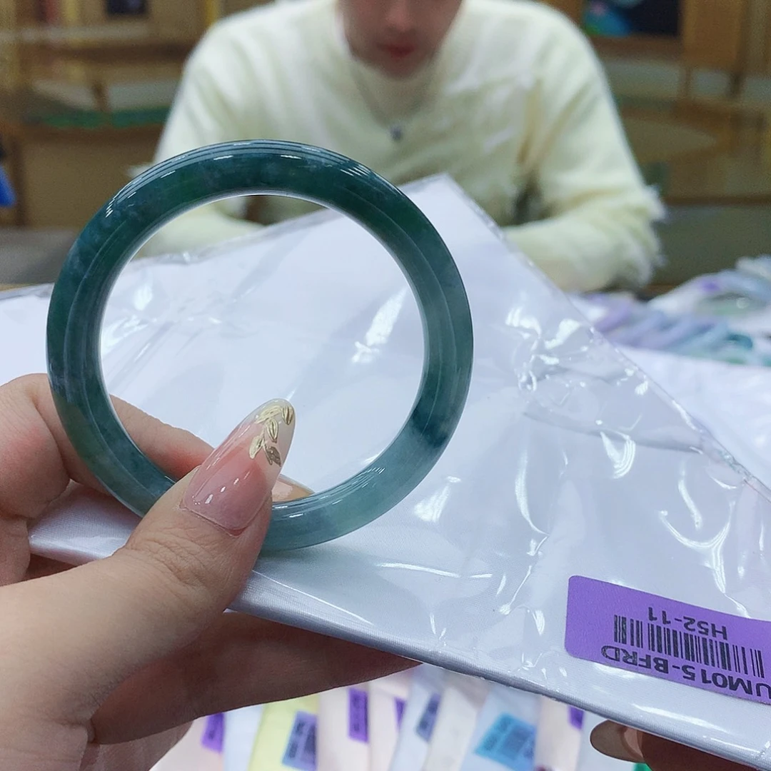 未镶嵌手镯翡翠00……