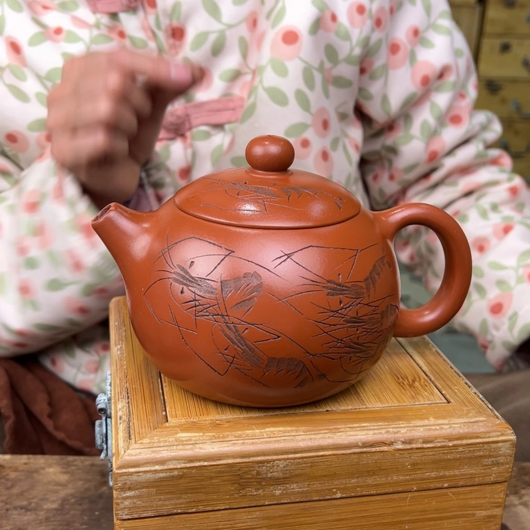 紫砂茶壶宜兴紫砂艺术