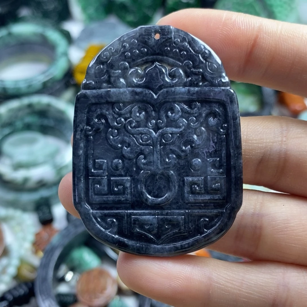 翡翠颈饰未镶嵌蓝**蓝