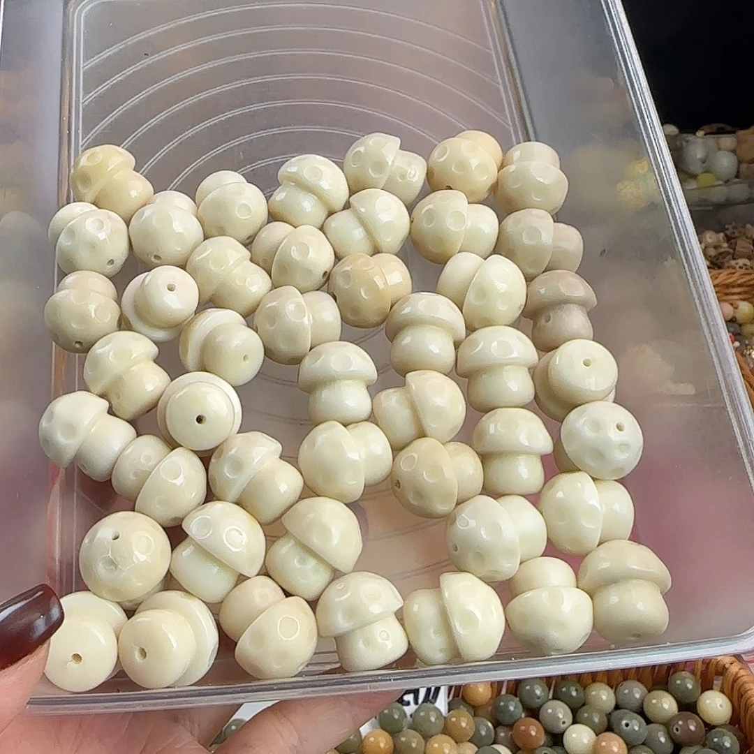 手串菩提根/象牙果微瑕牙果白蘑菇46颗