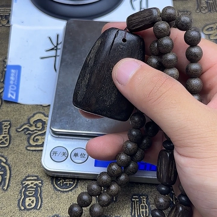 沉香沉香香囊虫漏