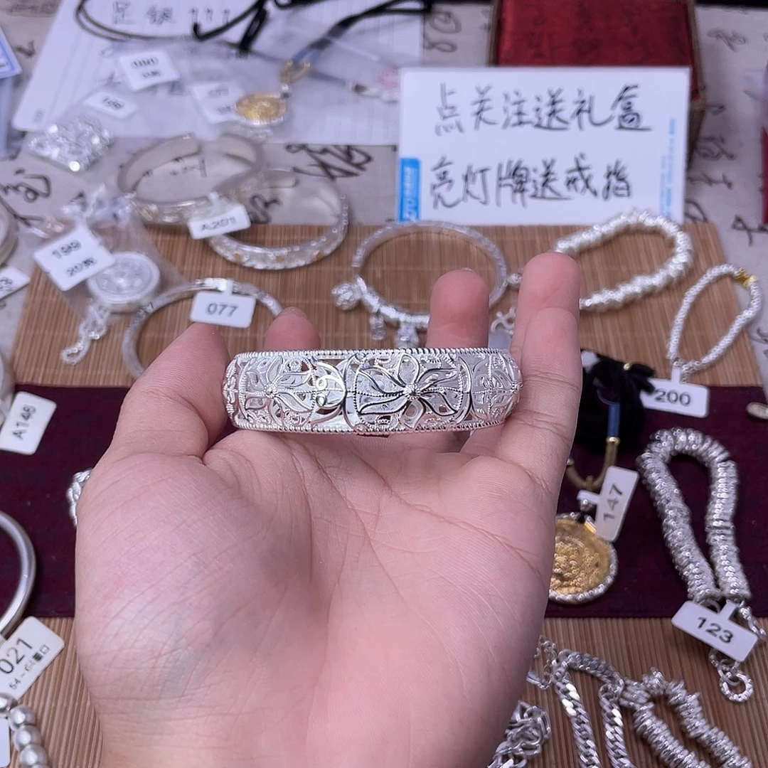 无非金属ssssssssss