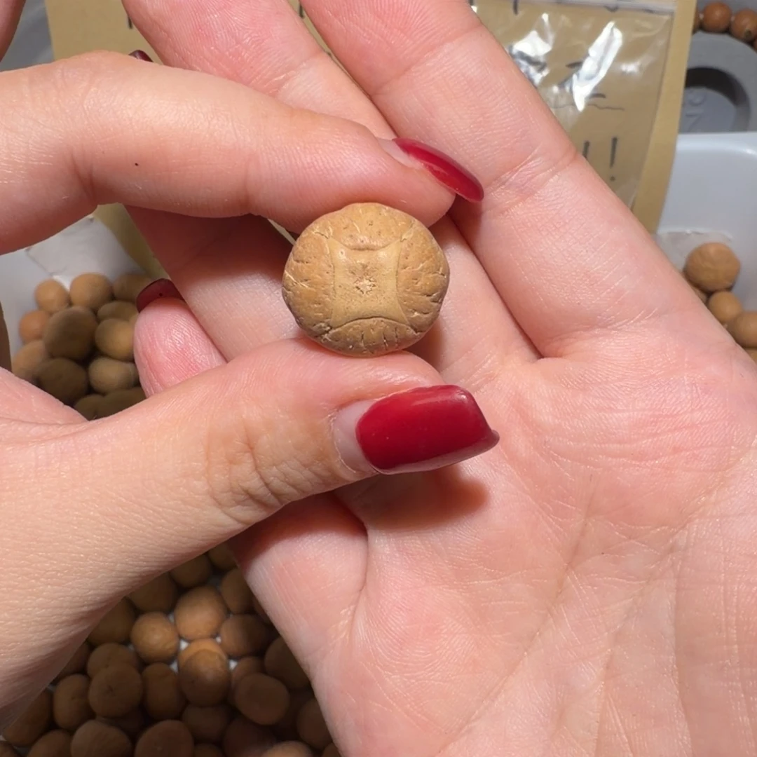 跑***上凤眼菩提吊坠跑在