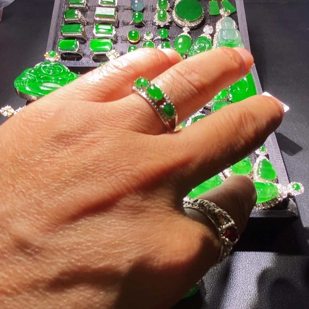 翡翠未镶嵌戒指A货翡翠14