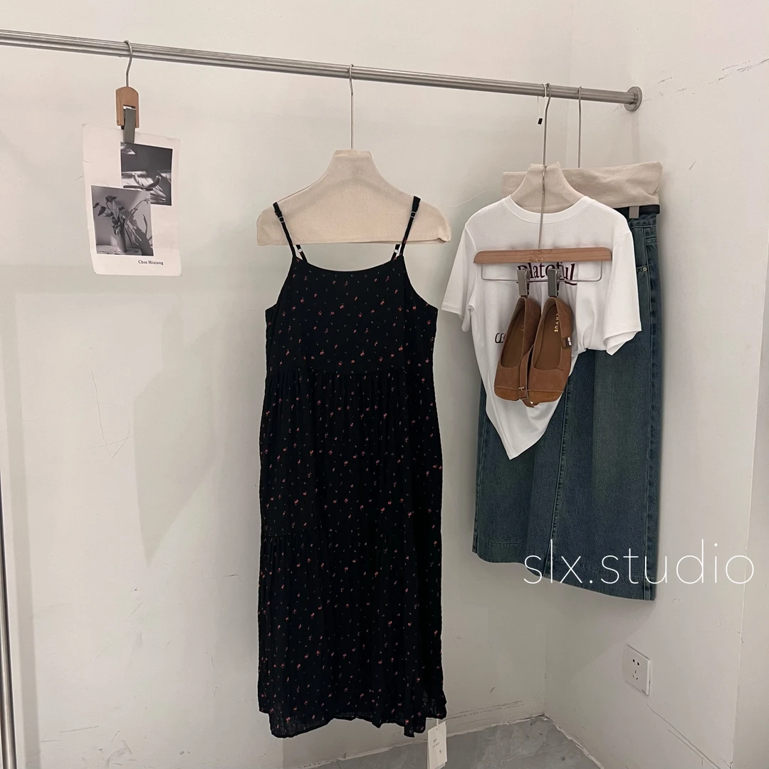 slx@ 6038 碎花吊带裙