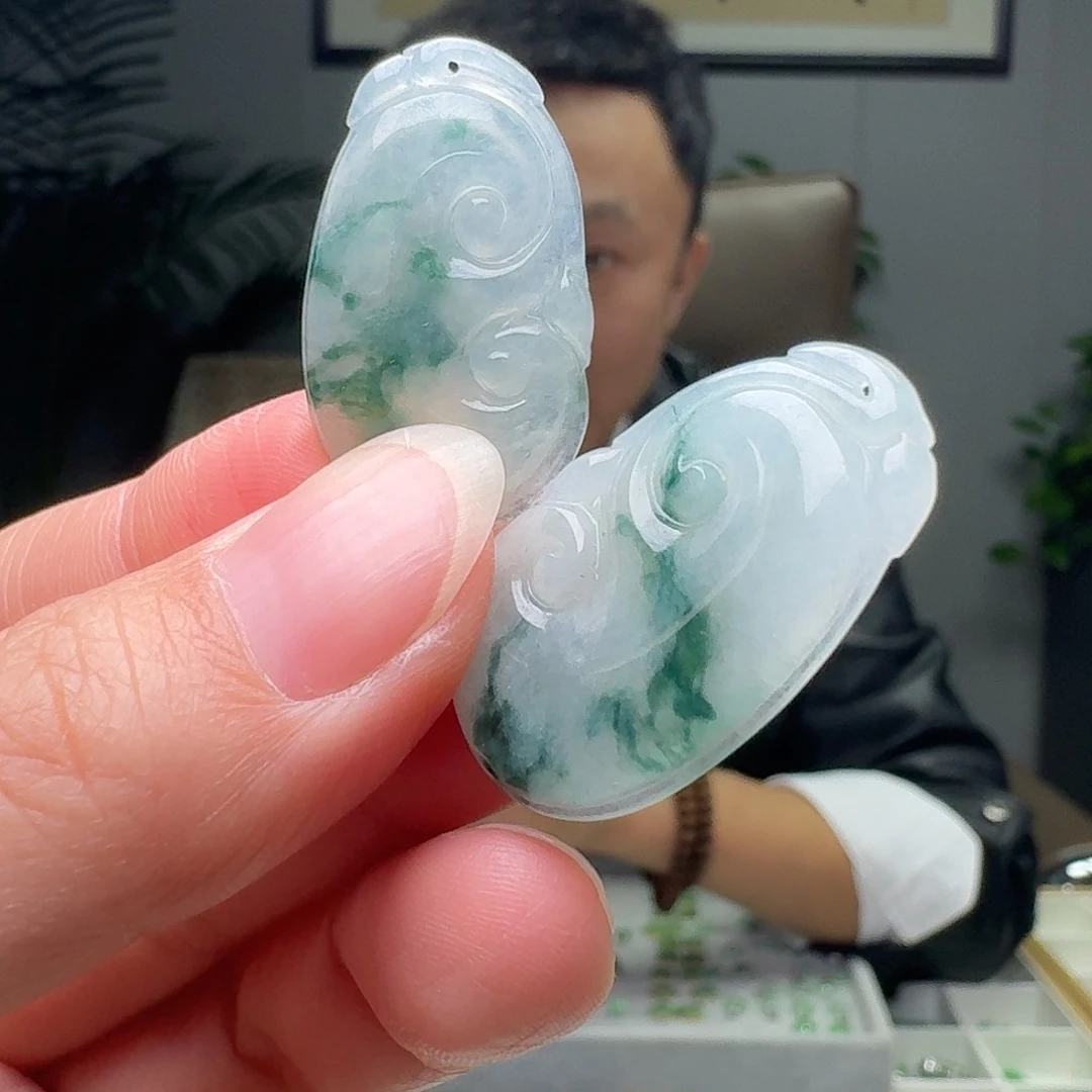 翡翠未镶嵌吊坠(不含链)多样性发货其一