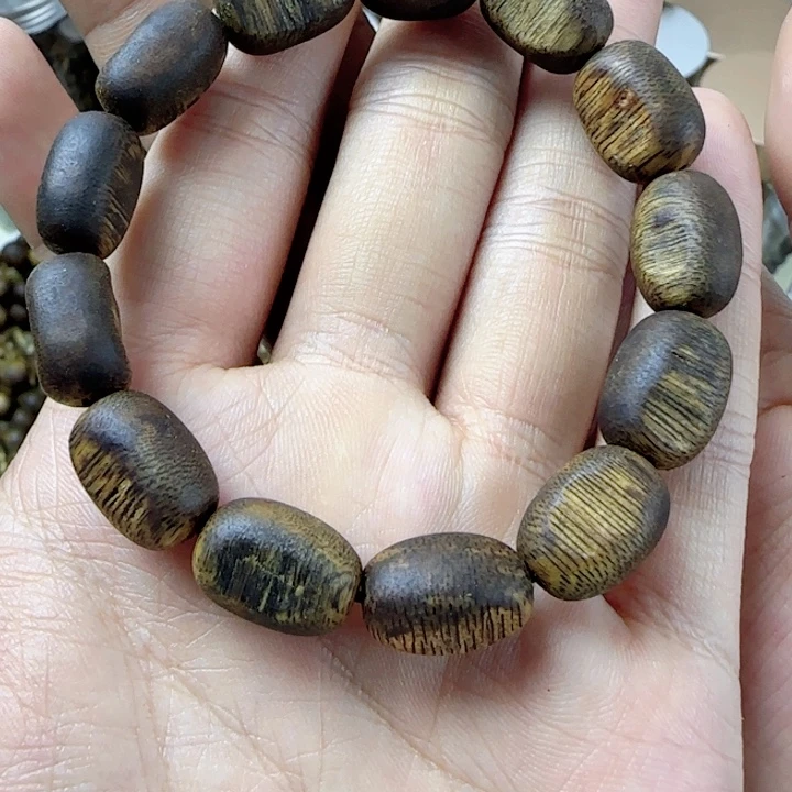 w****沉香碎屑沉香奇楠沉香碎1.0-8.8高货留疤