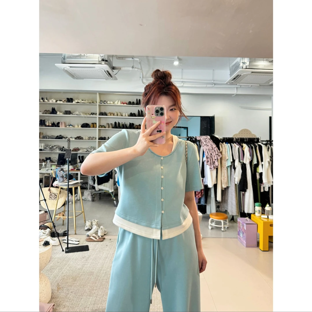 晶咕【休闲缓存条-上衣】韩系假两件撞色拼接单排扣短袖t恤上衣