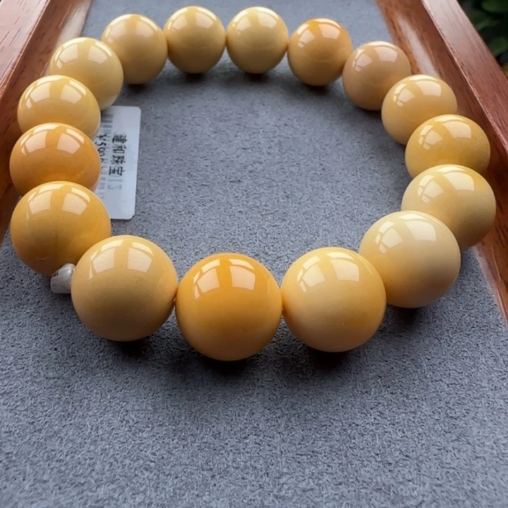 石英质玉未镶嵌配饰