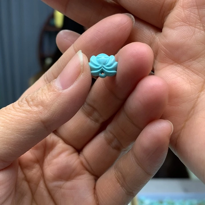 乌***梅绿松石未镶嵌配饰