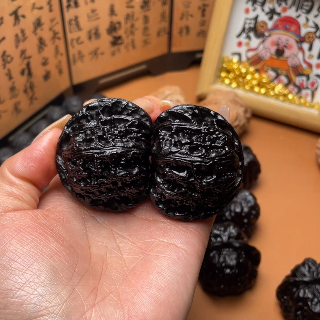 核桃地闷文玩核桃白狮子6号