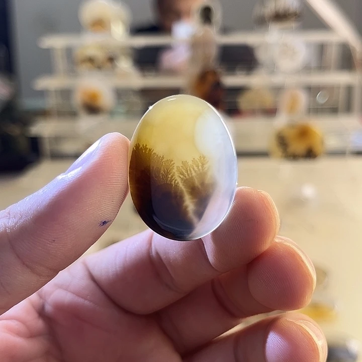 未镶嵌玛瑙/玉髓珠宝奇石