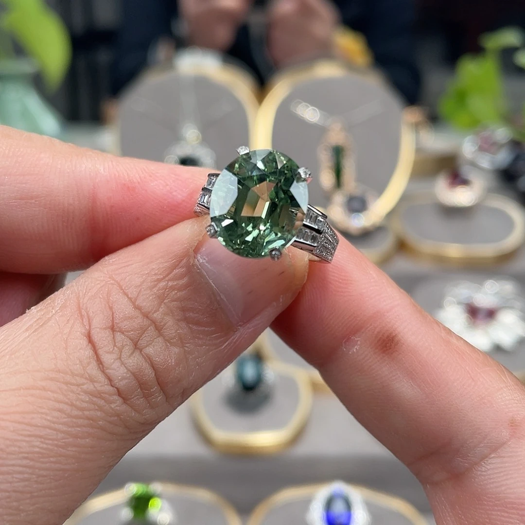 碧玺戒指18K金镶嵌8.3ct