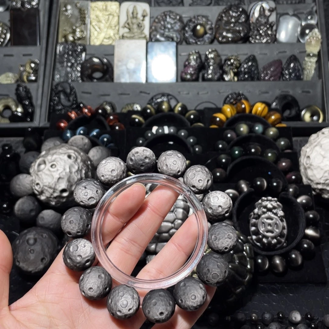 南***烈黑曜岩未镶嵌珠宝奇石