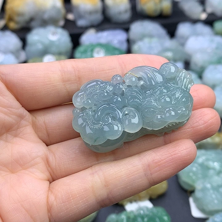 翡翠未镶嵌颈饰天然缅甸A货翡翠貔貅吊坠