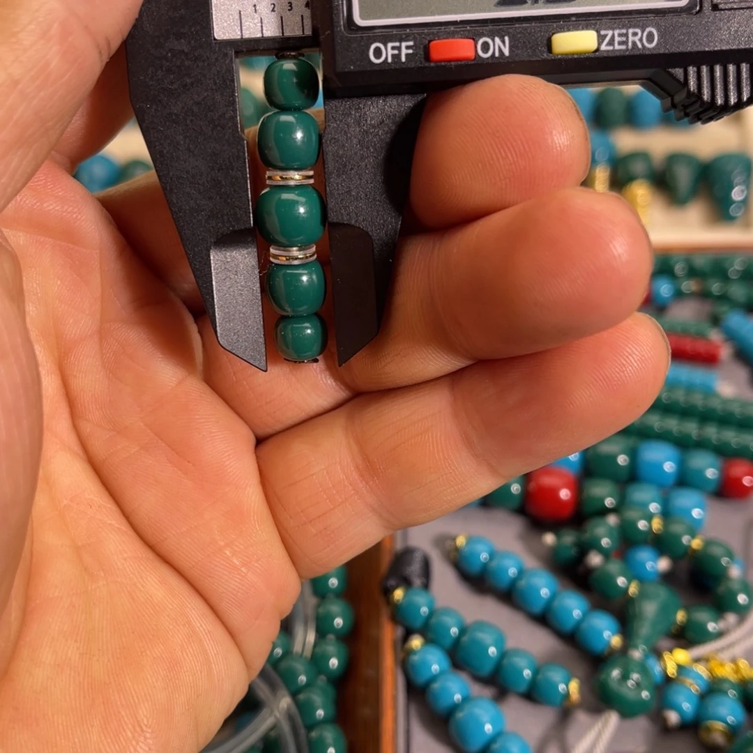 颈饰琉璃卡7.8.9.8.7五连绿色