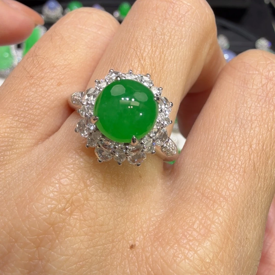 翡翠18K金镶嵌戒指收到货48小时鉴赏期