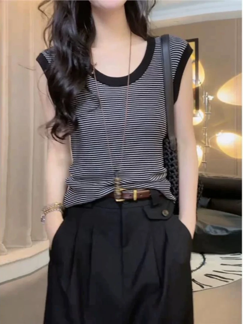 【喜欢·悦己】欧货拼色条纹背心