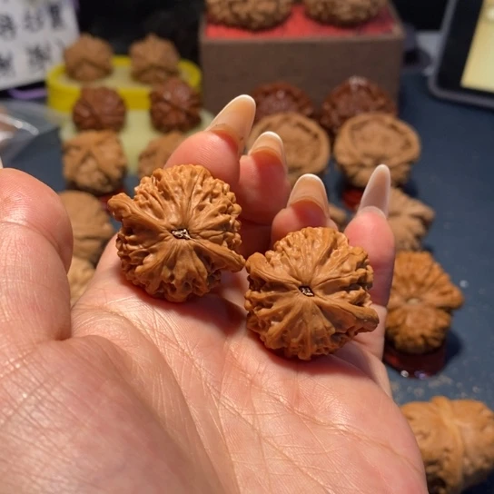 文玩核桃把件野生小众31尺