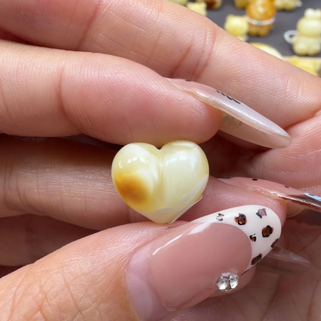 蜜蜡未镶嵌裸石蜜蜡