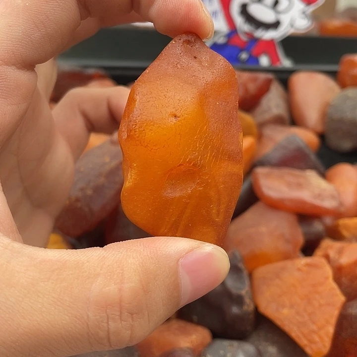 裸石琥珀未镶嵌顺**下