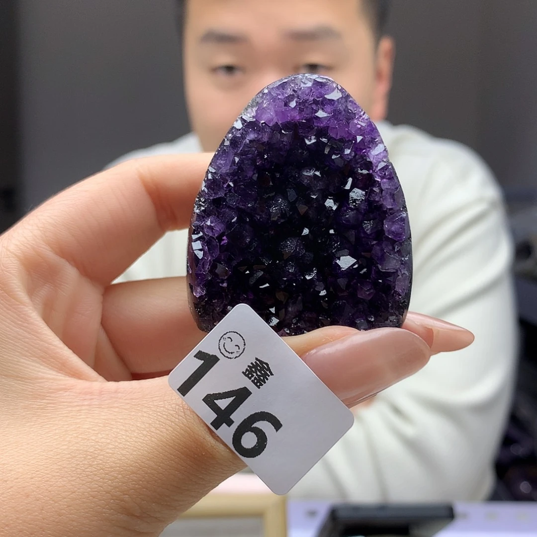 未镶嵌大型摆件（非配饰）水晶