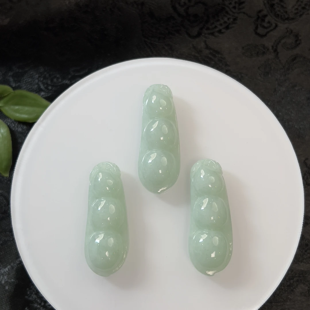 【芬姐珠宝】K232-1267 豆子吊坠 天然缅甸A货翡翠多样性发一件