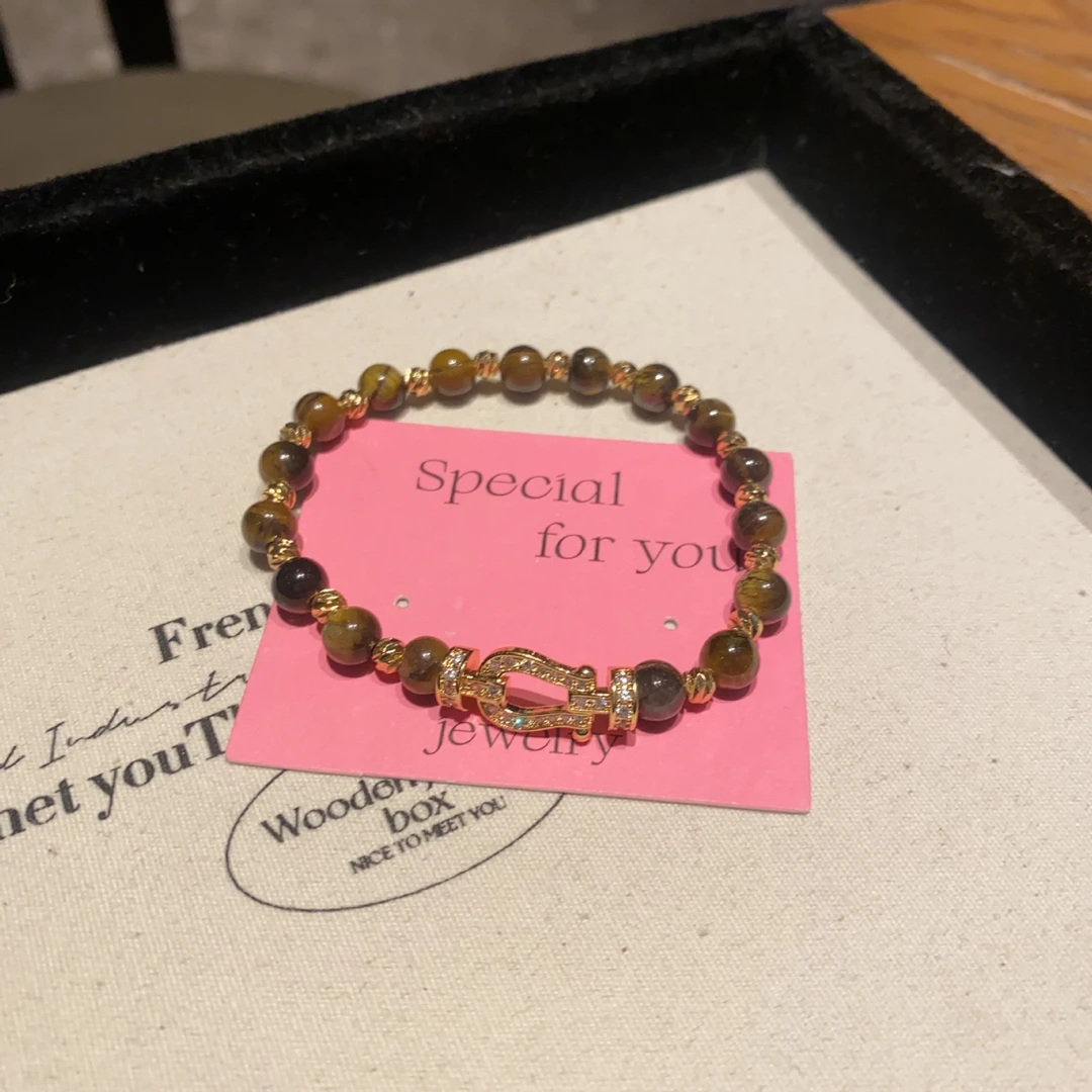 铜合金锆石手链 美拉德串珠手链马蹄扣弾力绳手串设计感精致手饰