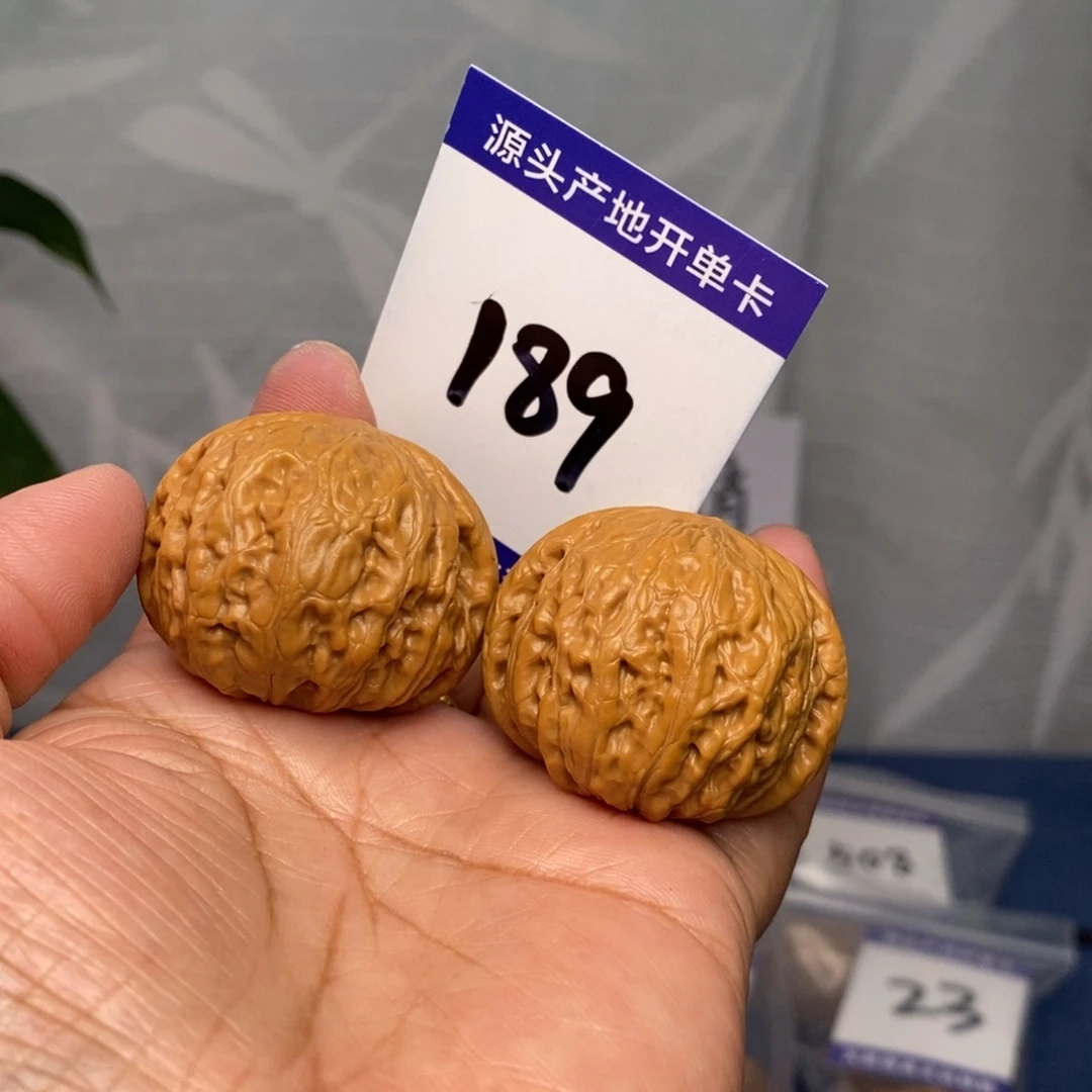 文玩核桃把件39铁锤