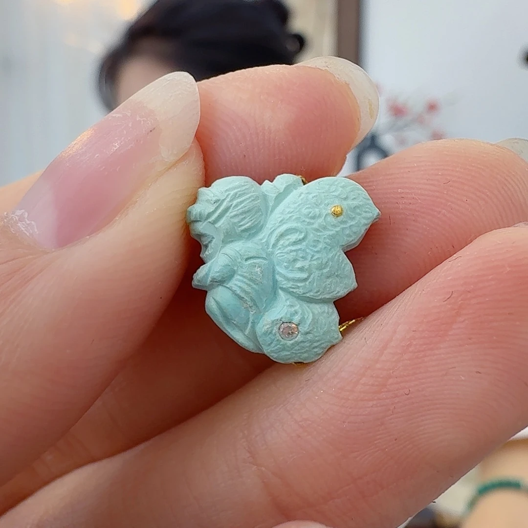 绿松石未镶嵌珠宝奇石