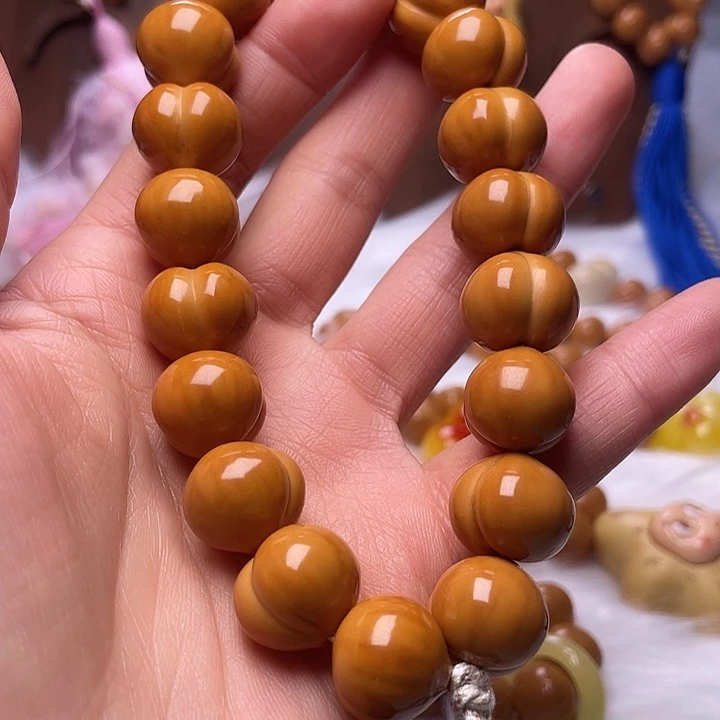 猴头核桃吊坠15尺寸柯基屁桃