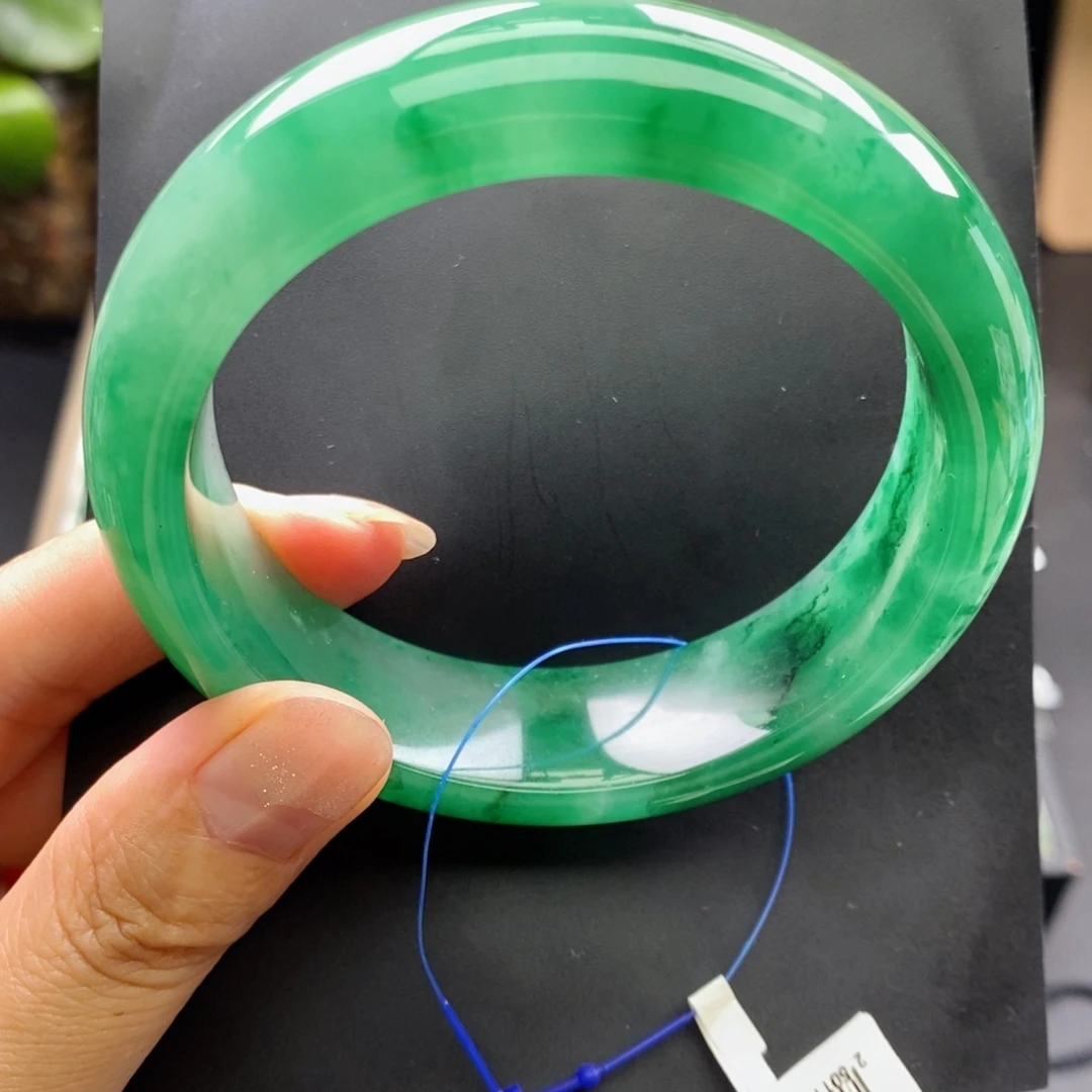 幸***乐石英质玉未镶嵌手镯