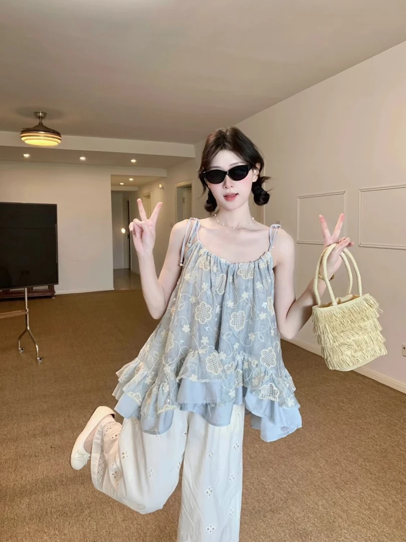 时尚套装女夏季森系甜美荷叶边吊带背心钩花镂空阔腿裤两件套绝美