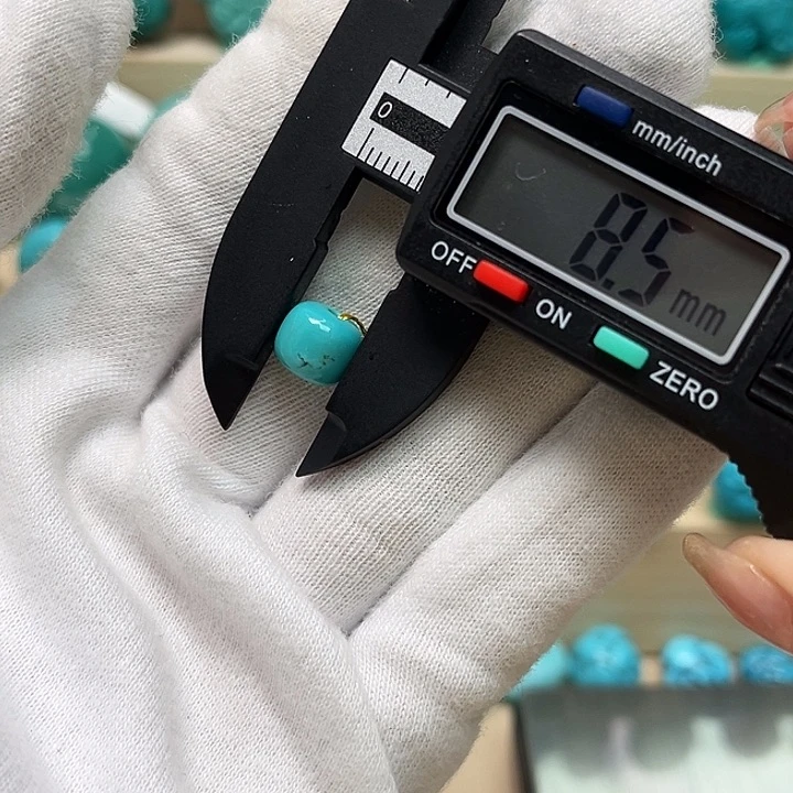 绿松石珠宝未镶嵌