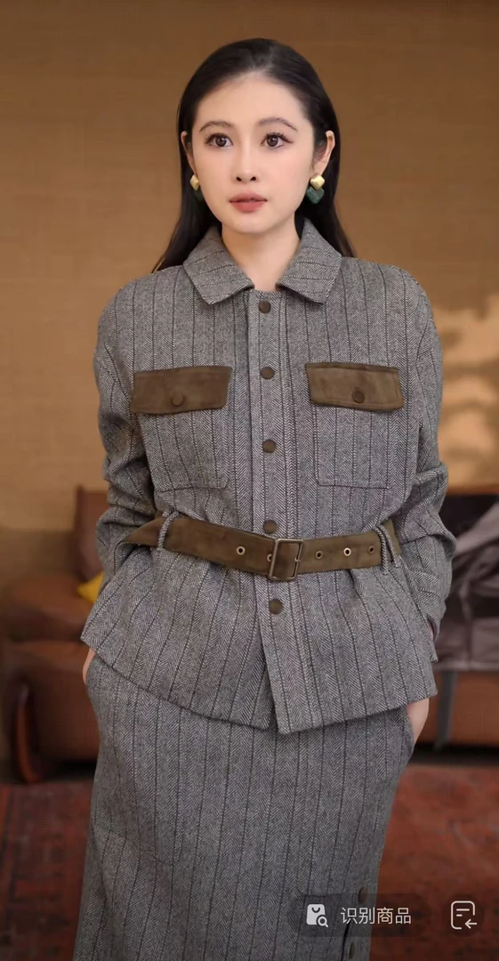 陈妍君【设计师款夹克咖人字纹短款收腰羊毛外套】CYJ-JJ180-8108