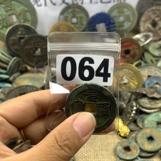 铜用****8现代文创工艺品