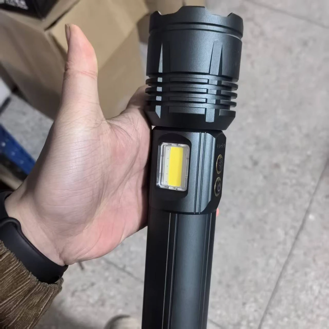 B902【超亮多灯芯】紫光/白光/黄光/红光/蓝光-超亮钓鱼灯两组电池