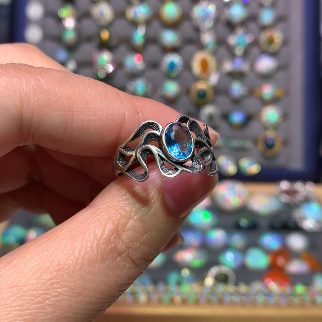 银S925镶嵌欧泊戒指特价不退换