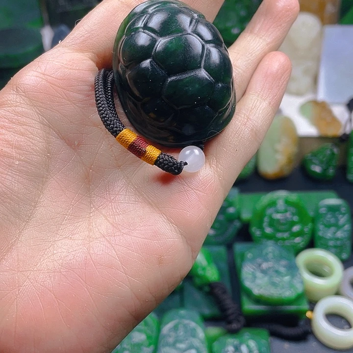 和田玉未镶嵌珠宝半成品