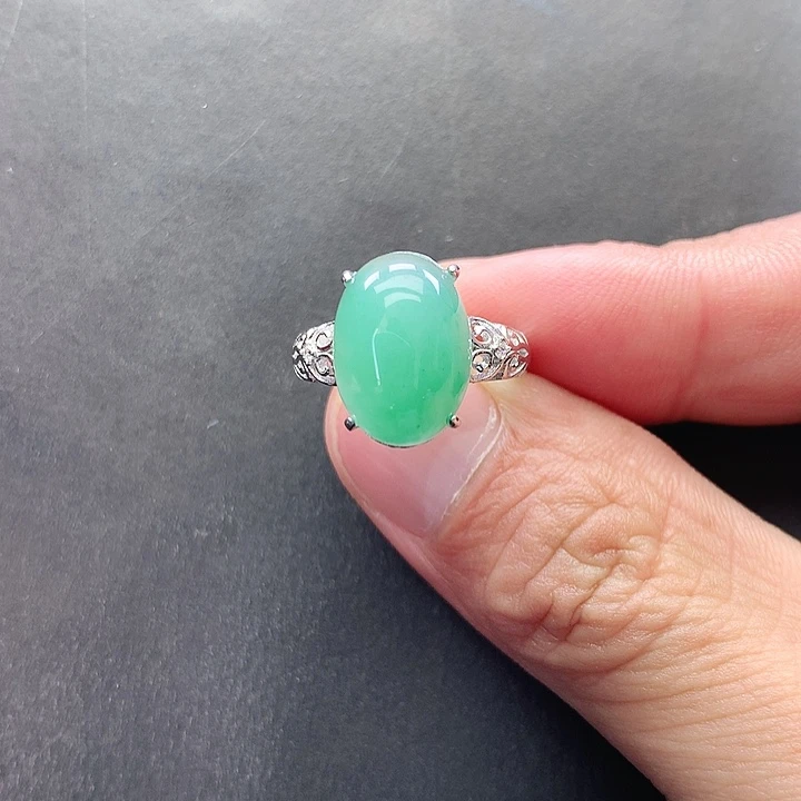 石英质玉未镶嵌戒指