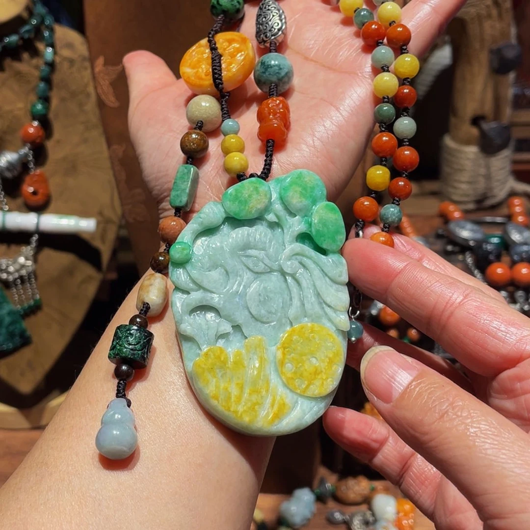 【闪购商品】颈饰未镶嵌翡翠