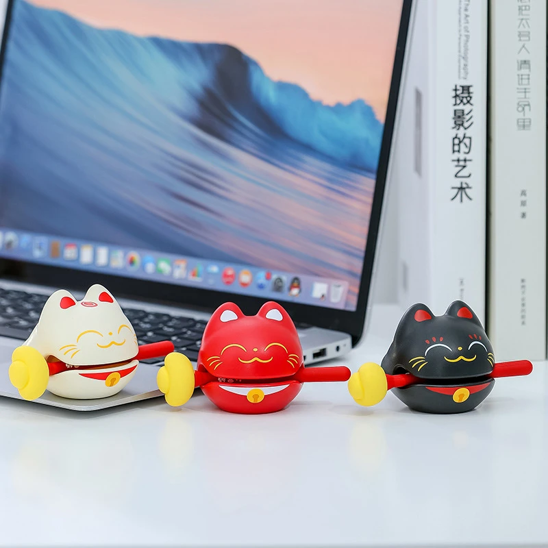 网红木鱼卡通敲打办公室新款萌粒小摆件敲敲乐创意招财猫装饰摆件